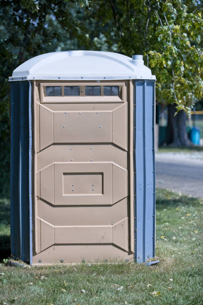 Portable Toilet Options We Offer in Belleview, FL